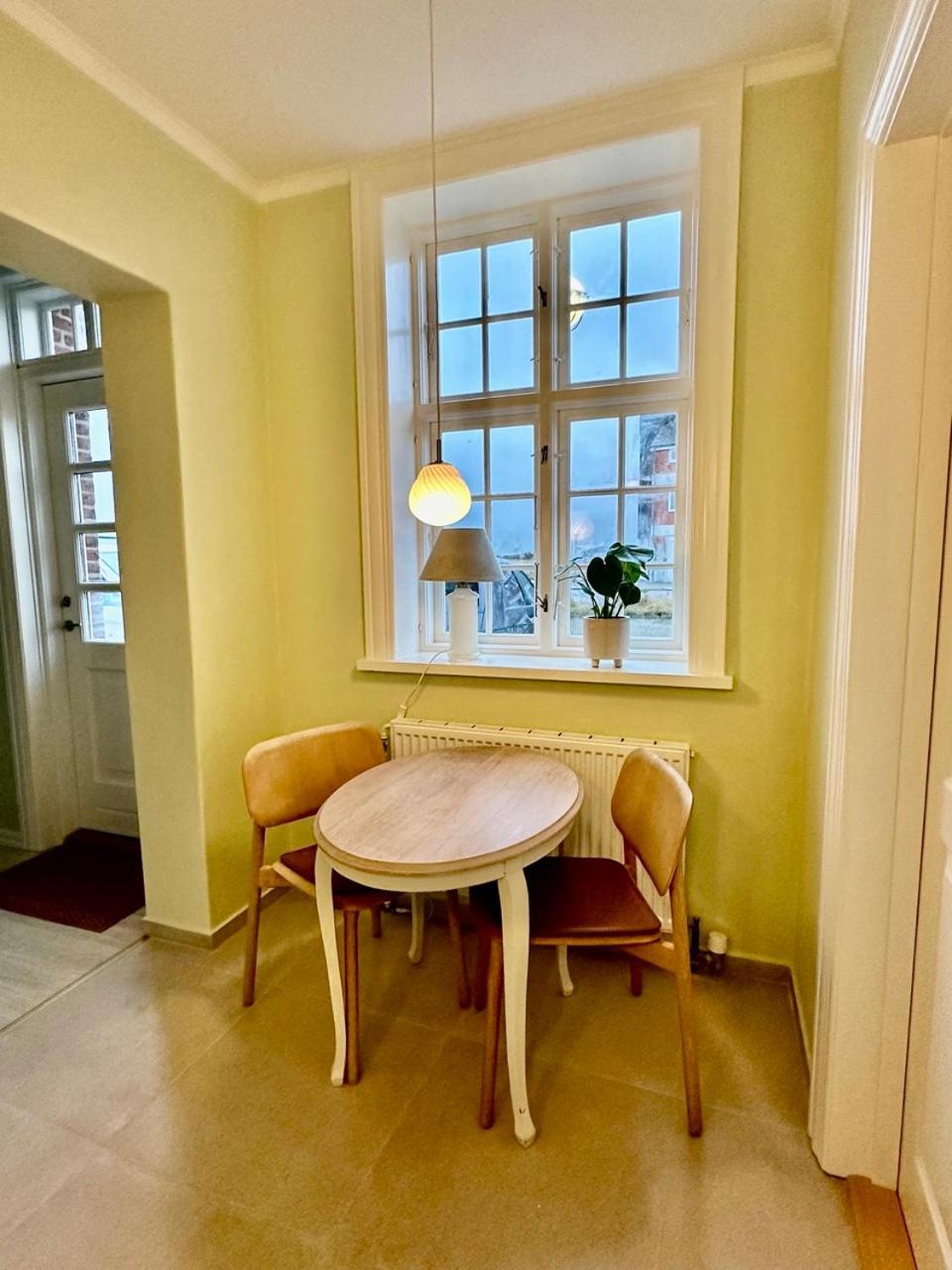 Bed and Breakfast Hirtshals Gamle Station Exterior foto